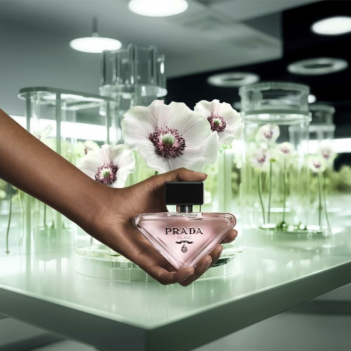 Prada paradoxe virtual flower edp