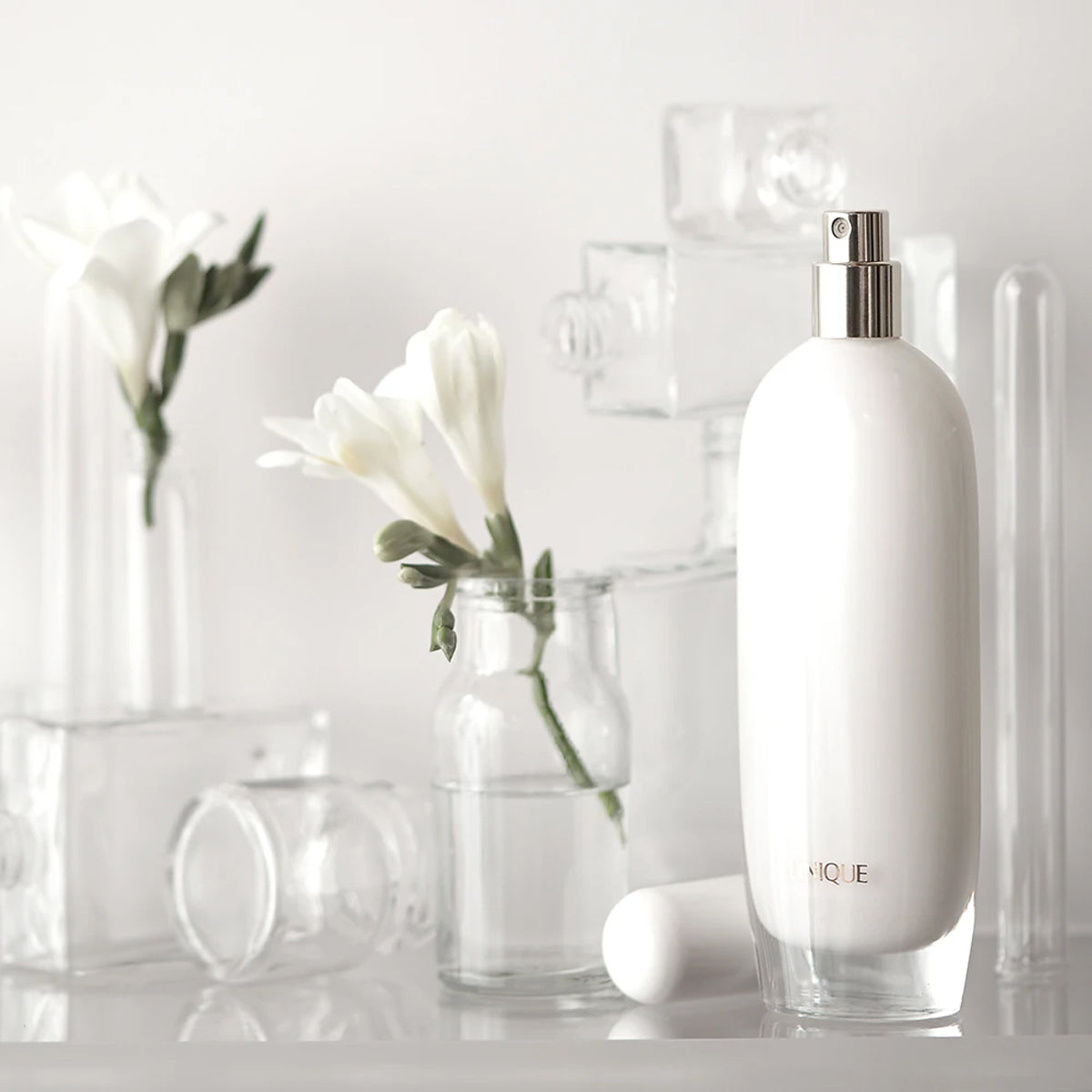 Clinique Aromatics In White EdP