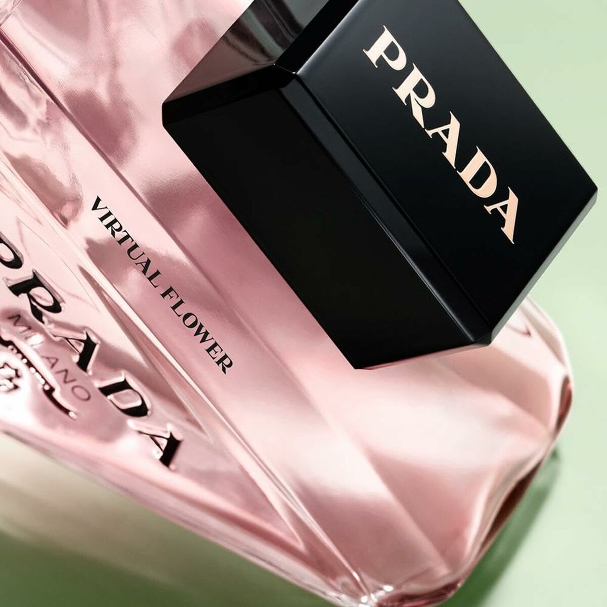 Prada paradoxe virtual flower edp